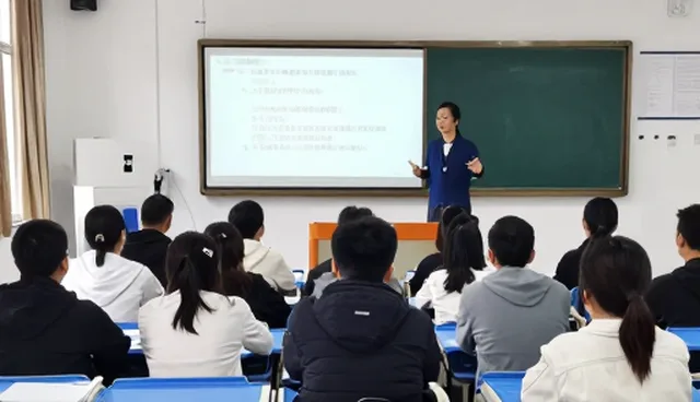 技术培训中的适配方案选择与实施要点